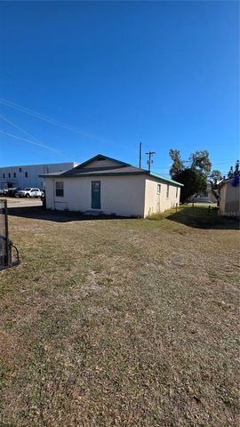 216 NW 4TH AVENUE, Mulberry, FL 33860