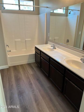 7165 S 48TH Glen, Laveen, AZ 85339