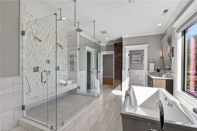 230 Wentworth CT, Suffolk, VA 23436