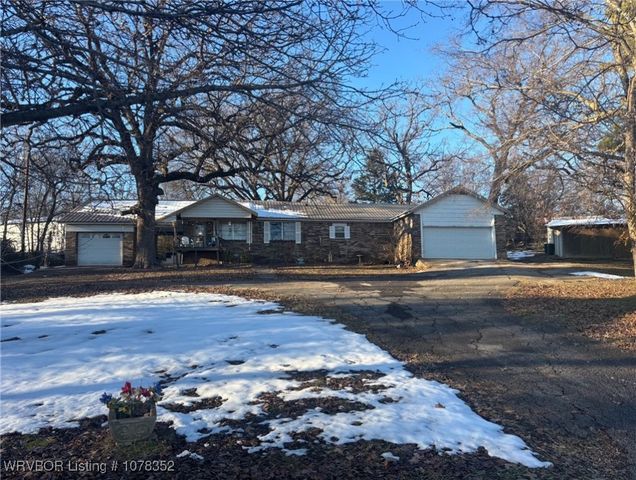 1404 S Broadway Street, Poteau, OK 74953