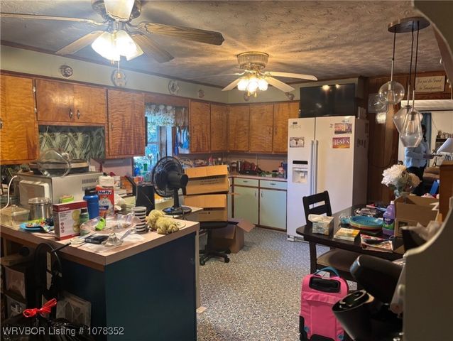 1404 S Broadway Street, Poteau, OK 74953