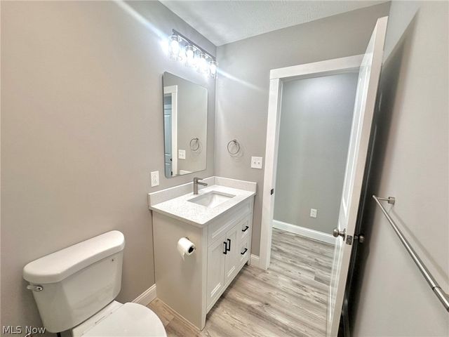 720 57th Street, Vienna, WV 26105