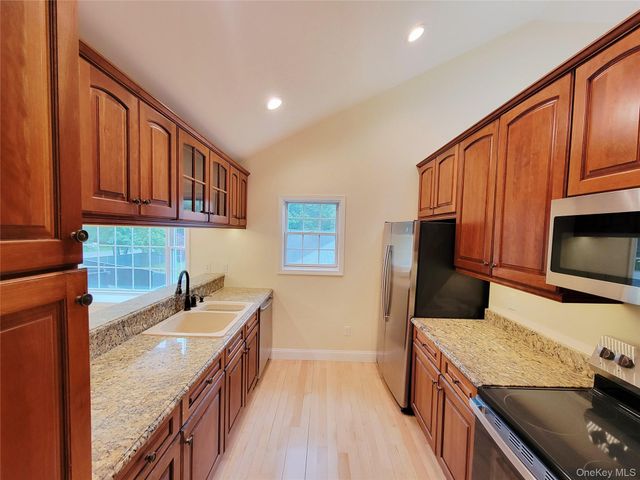 41 Old State Route 208, Montgomery, NY 12549