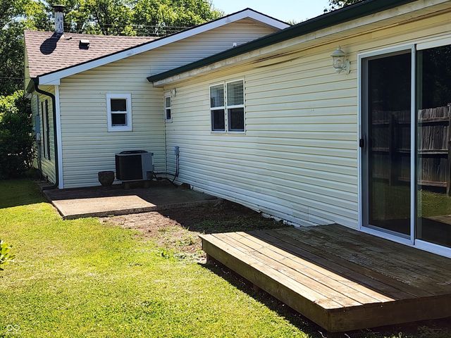 9710 S County Road 0, Clayton, IN 46118