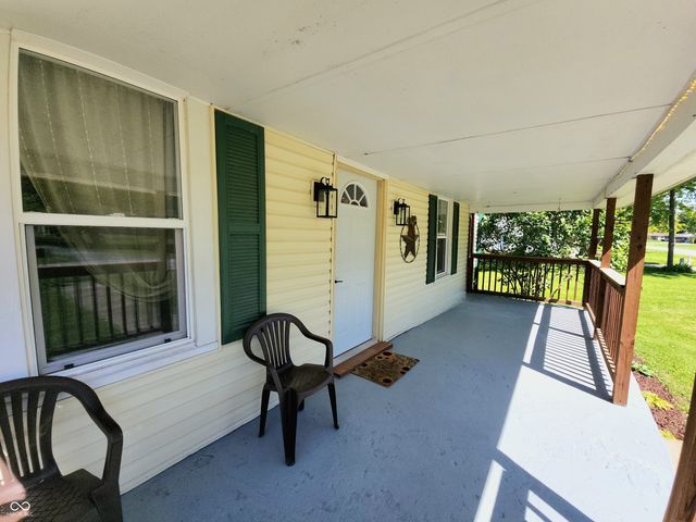 9710 S County Road 0, Clayton, IN 46118