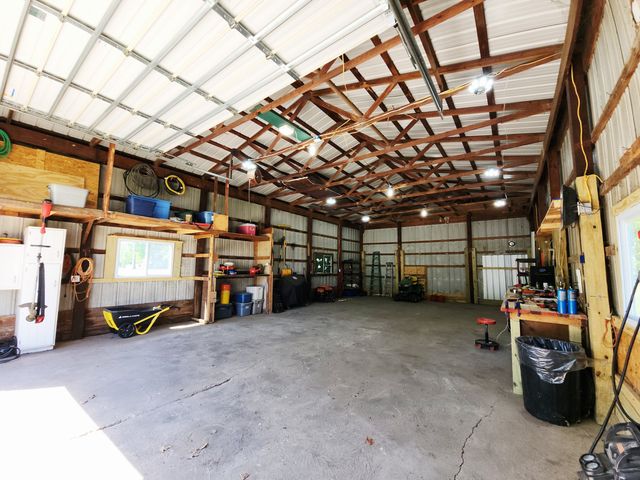 9710 S County Road 0, Clayton, IN 46118