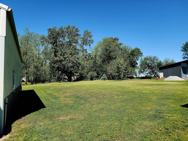 9710 S County Road 0, Clayton, IN 46118