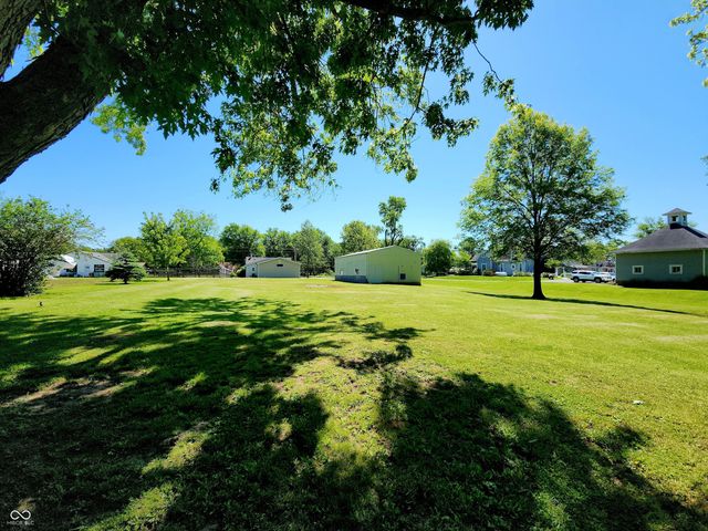 9710 S County Road 0, Clayton, IN 46118