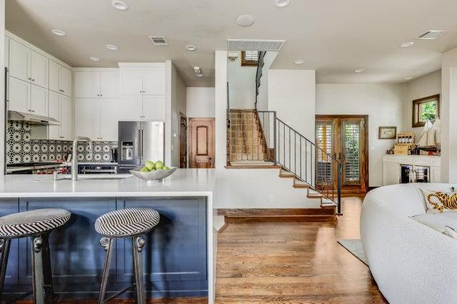 2913 Cherry LN A, Austin, TX 78703