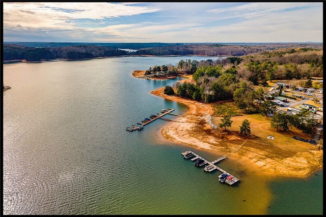 665 N Fleetwood Lane, Fair Play, SC 29643