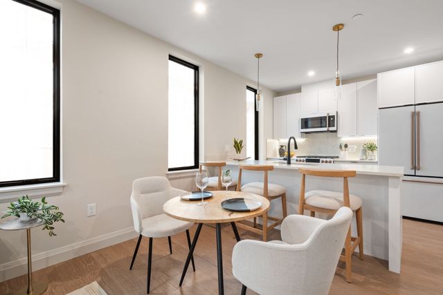 100 Lincoln Street 202, Boston, MA 02135