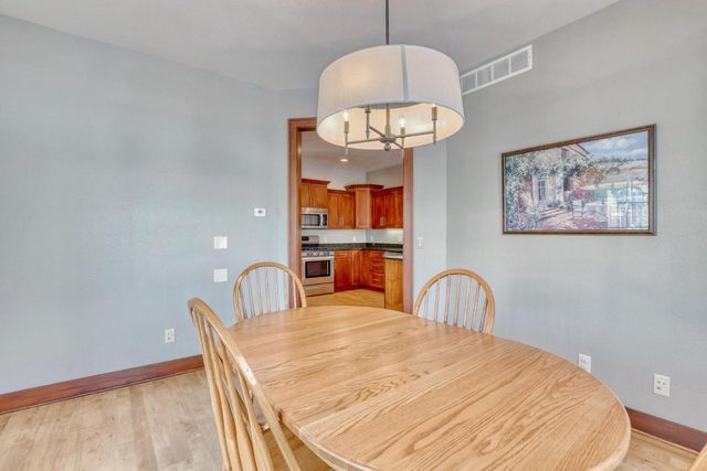 9067 S Cordgrass CIRCLE E, Franklin, WI 53132