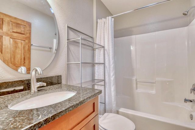 9067 S Cordgrass CIRCLE E, Franklin, WI 53132