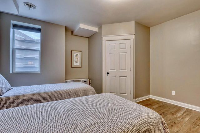 9067 S Cordgrass CIRCLE E, Franklin, WI 53132