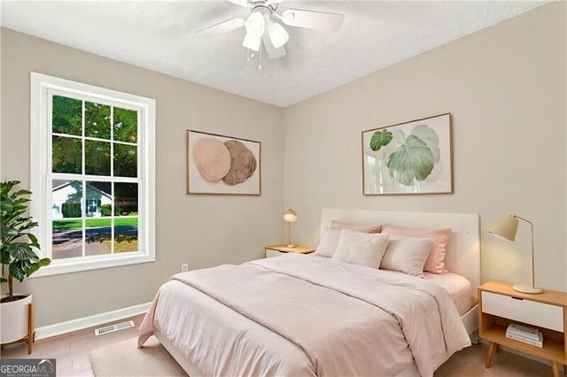 3949 Edgebrook Drive, Flowery Branch, GA 30542