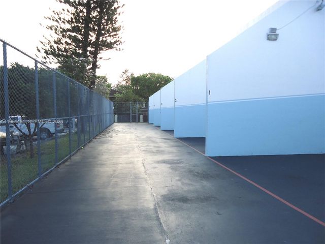 8101 Camino Real C-115, Miami, FL 33143