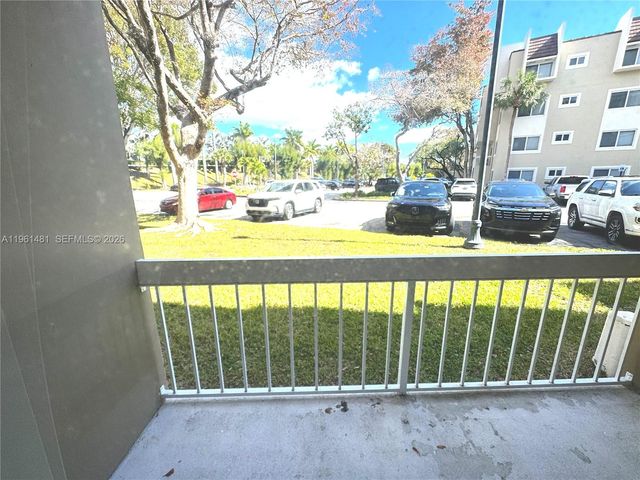 8101 Camino Real C-115, Miami, FL 33143
