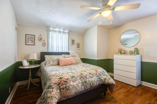 340 W Ellsworth Ave, Salina, KS 67401