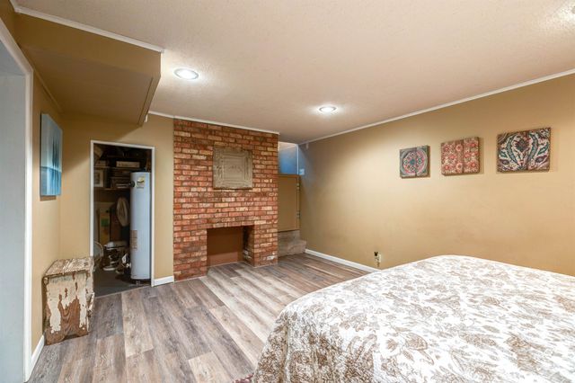340 W Ellsworth Ave, Salina, KS 67401