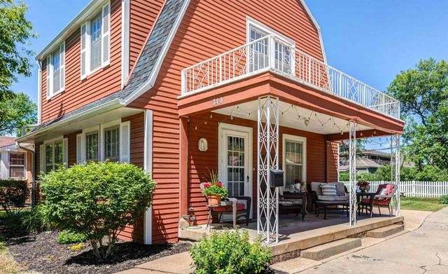 340 W Ellsworth Ave, Salina, KS 67401