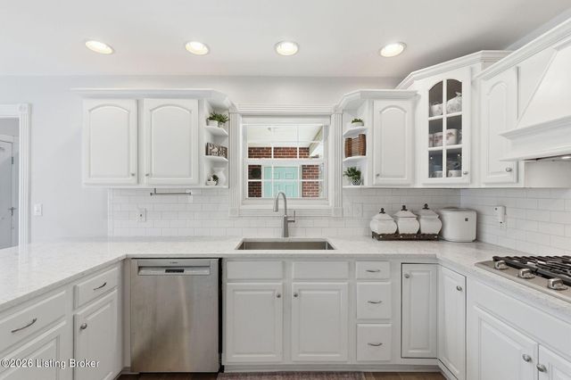 145 Stony Point Ct, Elizabethtown, KY 42701