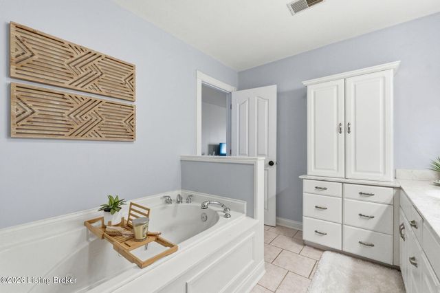 145 Stony Point Ct, Elizabethtown, KY 42701