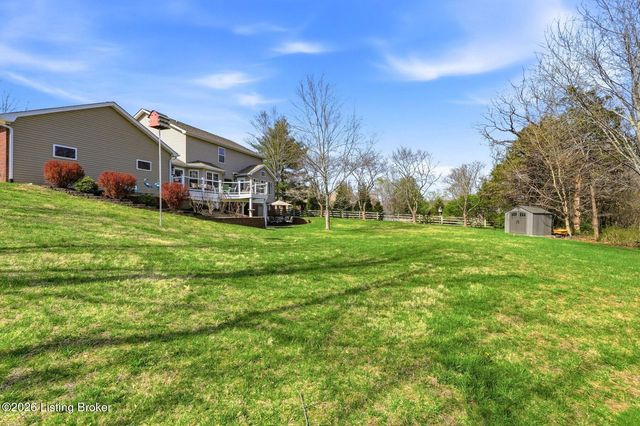 145 Stony Point Ct, Elizabethtown, KY 42701