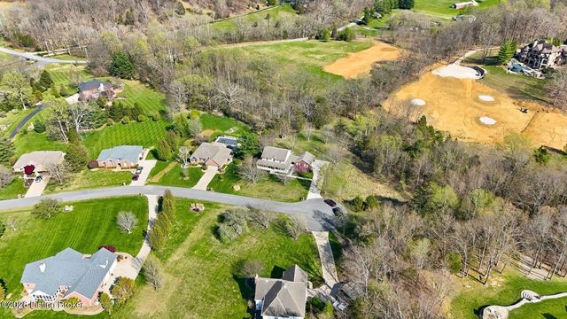 145 Stony Point Ct, Elizabethtown, KY 42701