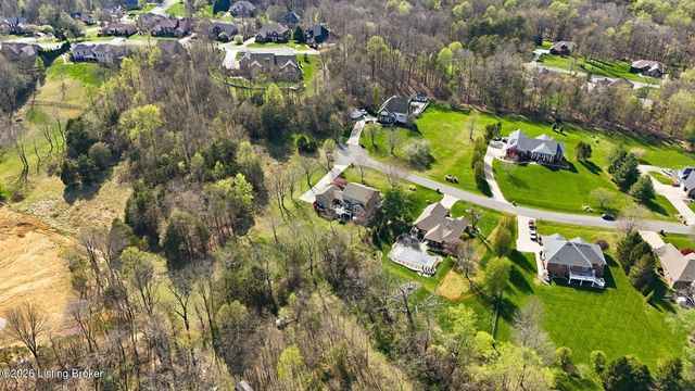 145 Stony Point Ct, Elizabethtown, KY 42701