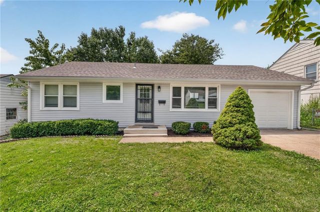 9108 Central Street, Kansas City, MO 64114