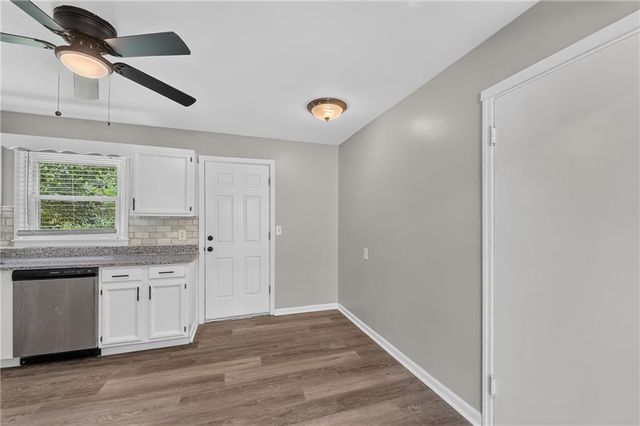 9108 Central Street, Kansas City, MO 64114