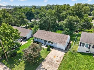 9108 Central Street, Kansas City, MO 64114