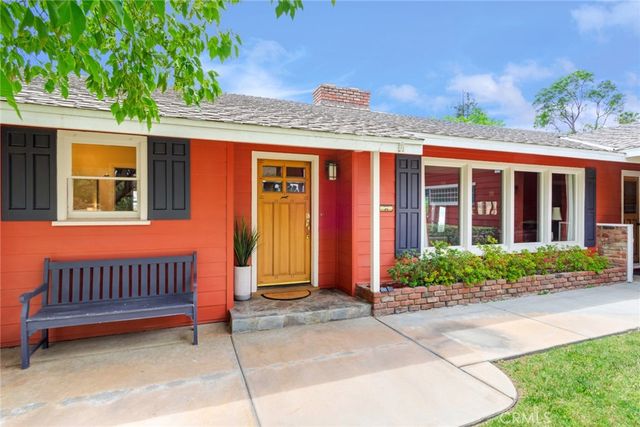 2886 McAllister Street, Riverside, CA 92503