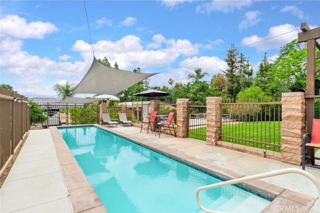 2886 McAllister Street, Riverside, CA 92503