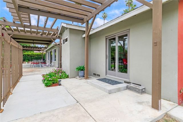 2886 McAllister Street, Riverside, CA 92503