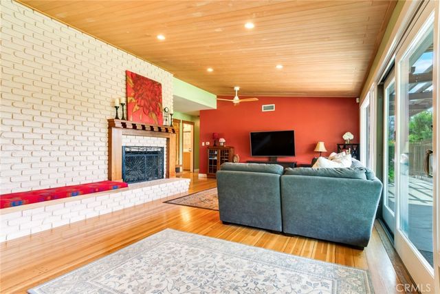 2886 McAllister Street, Riverside, CA 92503