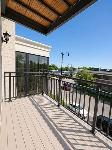 8828 Niles Center Road 301, Skokie, IL 60077