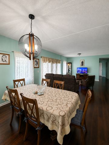 8828 Niles Center Road 301, Skokie, IL 60077
