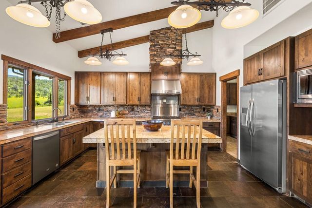 8591 Hogan Dam Rd, Valley Springs, CA 95252