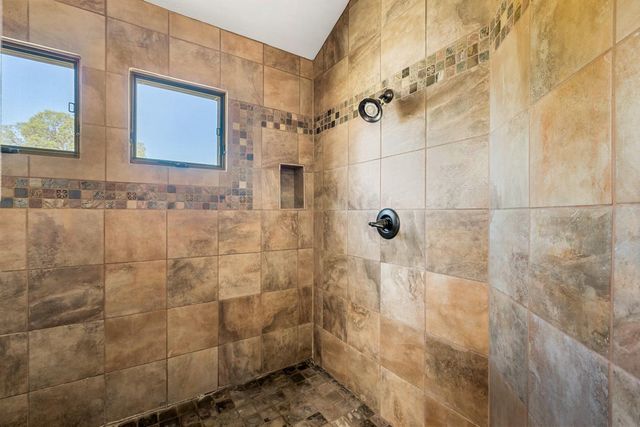 8591 Hogan Dam Rd, Valley Springs, CA 95252