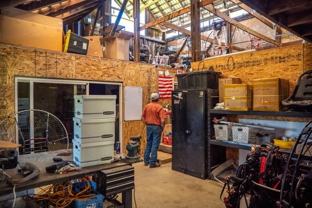 8591 Hogan Dam Rd, Valley Springs, CA 95252