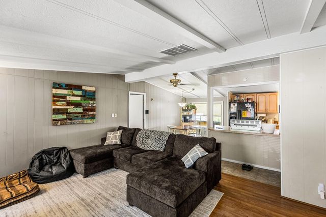 8591 Hogan Dam Rd, Valley Springs, CA 95252