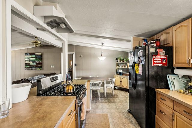 8591 Hogan Dam Rd, Valley Springs, CA 95252