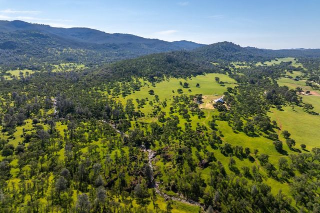 8591 Hogan Dam Rd, Valley Springs, CA 95252