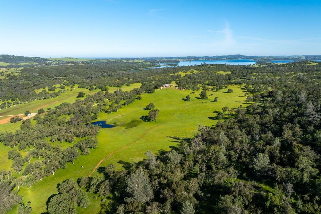 8591 Hogan Dam Rd, Valley Springs, CA 95252