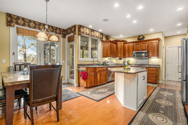 4001 Broken Ridge Circle, Galesburg, MI 49053