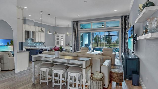 6951 CRESTPOINT DRIVE, Apollo Beach, FL 33572