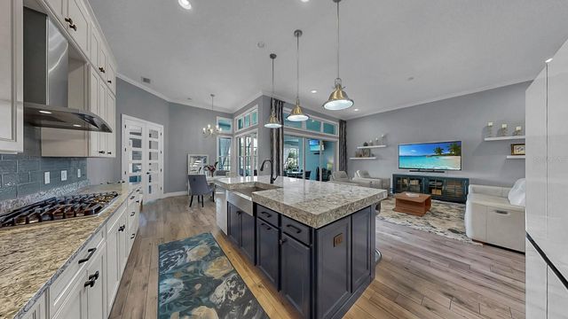 6951 CRESTPOINT DRIVE, Apollo Beach, FL 33572