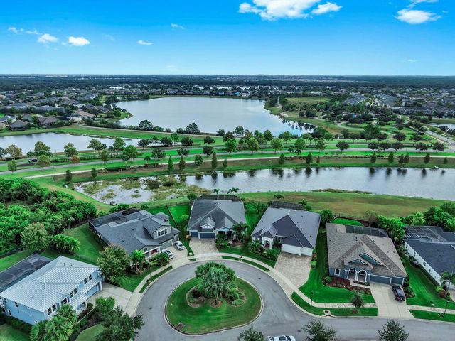 6951 CRESTPOINT DRIVE, Apollo Beach, FL 33572