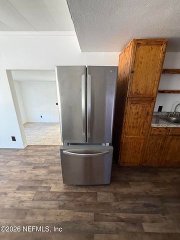 109 MARTINDALE Avenue, Interlachen, FL 32148